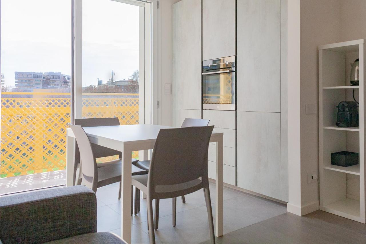 Bnbutler - Flavio Gioia, 5 - Appartamento Con Vista, Citylife Milano Eksteriør billede